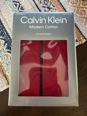 Calvin Klein Modern Cotton Unlined Bralette 2-Pack in Red and Black